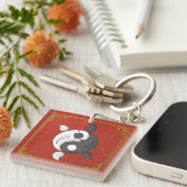Yin en Yang de Koi Acrylische Sleutelhanger (Voorkant Rechts)