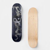 Yin Yang Dragon Skateboard (Voorkant)