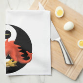 Yin-yang Red Dragon Theedoek (Quarter Fold)