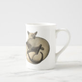 Yin Yang Siamese Cats Bone China Mok (Rechts)