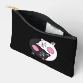 Yin Yang Sleeping Cats In Black And White  Etui (Open)