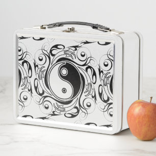 Yin & Yang Symbool Zwart en Wit Tattoo Stijl