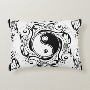 Yin & Yang Symbool Zwart en Wit Tattoo Stijl Accent Kussen