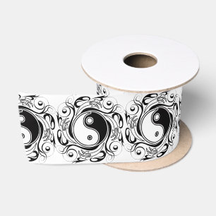 Yin & Yang-symbool Zwart en Wit Tattoo Stijl Lint
