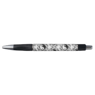 Yin & Yang Symbool Zwart en Wit Tattoo Stijl Pen