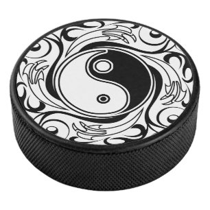 Yin & Yang Symbool Zwart-wit Tattoo Stijl Hockey Puck