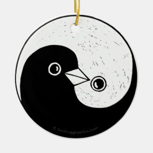 Yin Yang vredesduves b/w keramische decoratie