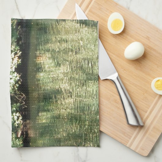 YinYang, Donkere en lichte bomen, gereflecteerd in Theedoek (Quarter Fold)