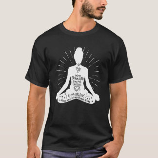 Yoga-definitie Yoga omdat het toevoegen moeilijk i T-shirt