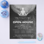 Yoga Instructor B&W Meditation Pose Flyer (Enkel)