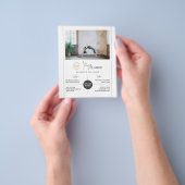 Yoga Instructor Lessen Aangepaste Foto Logo Modern Flyer (Hand)