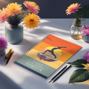 Yoga Instructor Meditation Pose Sun Flying Island Notitieboek