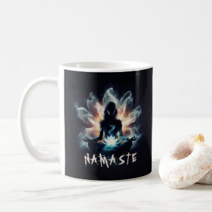 Yoga-instructrice Meditatiehouding Glanzende Nevel Koffiemok