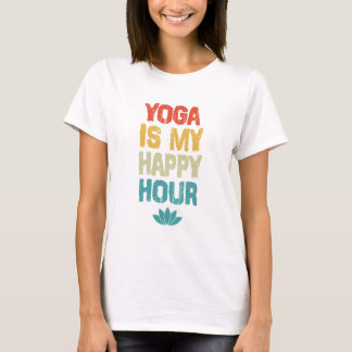 Yoga is mijn Happy Hour T-shirt