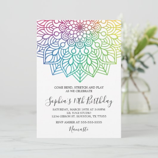 Yoga Mandala Birthday Uitnodiging (Staand voorkant)