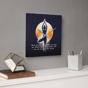 Yoga Meditatie Instructeur Boomhouding Volle Maan Vierkante Klok