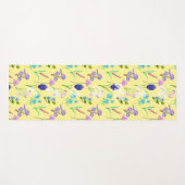 Yoga para mujer con flores sobre amarillo yogamat (Voorkant (horizontaal))