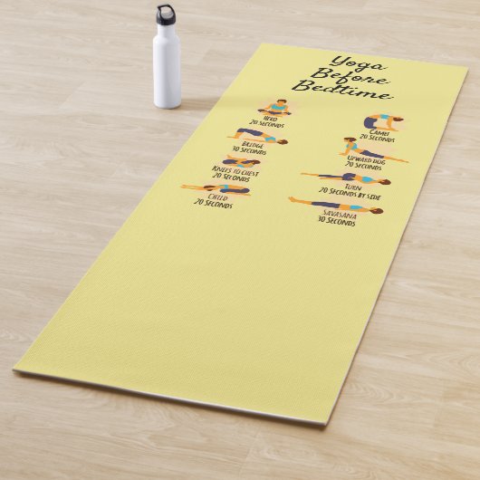 Yoga poseert voor bed routine poseert met tijden yogamat (In situ)