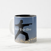 Yoga : Tasse du guerrier II (Devant gauche)