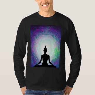 Yogameisje Vrouw Zonnegroet Meditatie Chakra  T-shirt