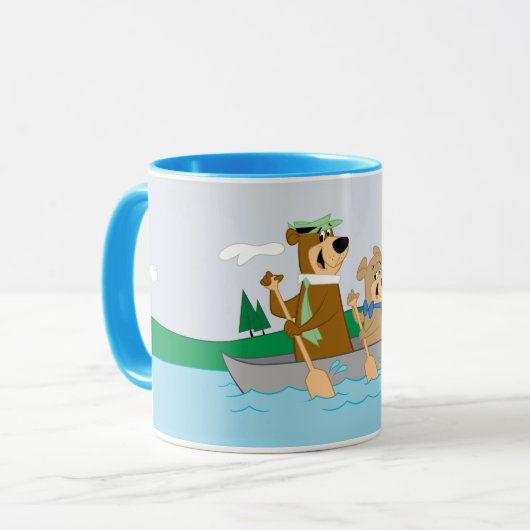 Yogi Beer en Boo Boo Fun Kano Adventure Mok (Voorkant links)