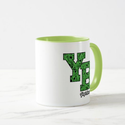 Yogi Beer met patroon Varsity Letters Mok (Voorkant rechts)