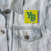Yogi Beer met patroon Varsity Letters Vierkante Button 5,1 Cm (In situ)