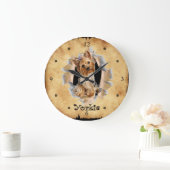 Yorkie breekt door een papieren zak. ~ grote klok (Huis)