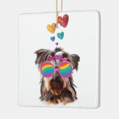 Yorkie Dog met hartenValentijnsdag Keramisch Ornament (Links)