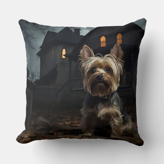 Yorkshire Terrier Halloween eng Kussen (Voorkant)