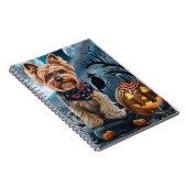 Yorkshire Terrier Halloween Spooky Notitieboek (Rechterzijde)