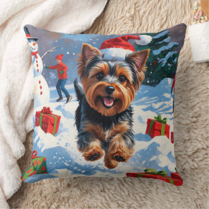 Yorkshire Terrier in de sneeuw met kerstmuts Kussen