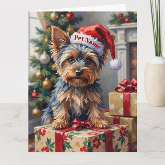 Yorkshire Terrier on Presents with Santa Hat Kaart (Voorkant)
