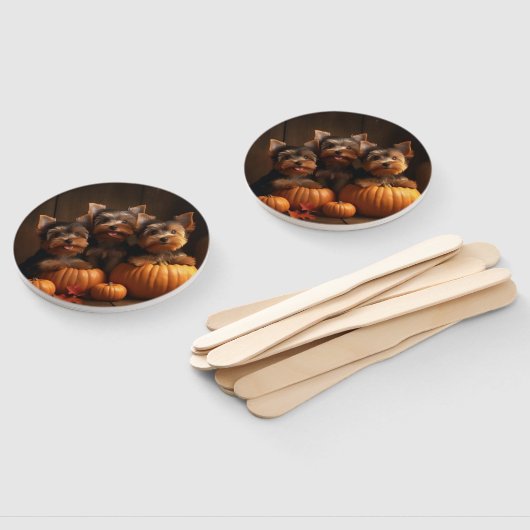 Yorkshire Terrier Puppy Herfst Delight Pompoen Handwaaier (Niet-gemonteerd)