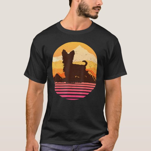 Yorkshire Terrier Sun Mountain Retro T-shirt (Voorkant)