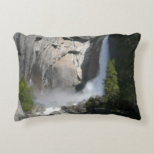 Yosemite Lagere Herfsten uit het Yosemite National Decoratief Kussen