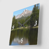 Yosemite Lake Reflection Vierkante Klok (Hoek)