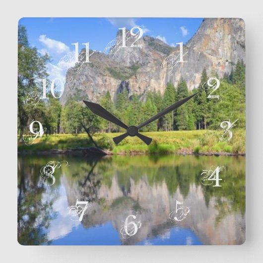 Yosemite Reflection Vierkante Klok (Voorkant)