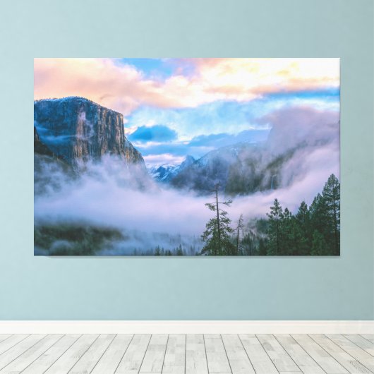 Yosemite Tunnel Uitzicht in de mist bij zonsopgang Canvas Afdruk (Insitu (Houten vloer))