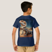 Young Frill-necked Lizard Wildlife Scene T-shirt (Achterkant volledig)