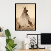 Young Oglala Indian Outside Tipi SD 1891 Poster (Thuiskantoor)