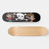 Young Swashbucklers Skateboard (Horizontaal)