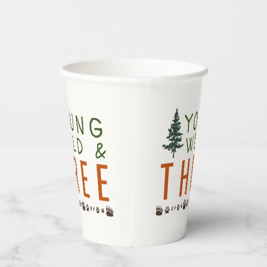 Young Wild and Three Forest Birthday Party Papieren Bekers (Rechts)