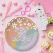 Young Wild and Three Retro Rainbow Papieren Bordje (Feest)