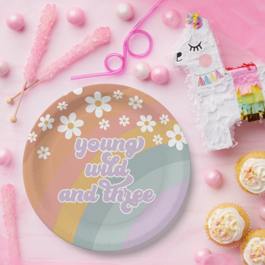 Young Wild and Three Retro Rainbow Papieren Bordje (Feest)
