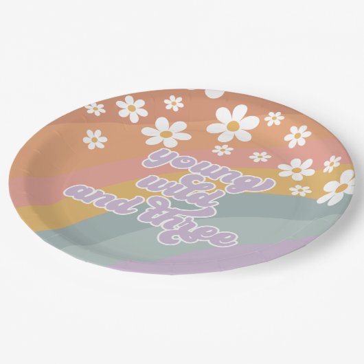 Young Wild and Three Retro Rainbow Papieren Bordje (Gekanteld)