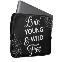 Young, Wild, & Free- Yin Yang Laptop Hoesje