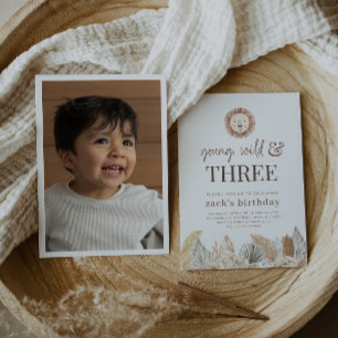 Young, Wild & Three Neutral Leaves Photo nodigt ui Kaart