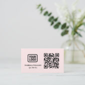 Your Logo Here Simple Modern Minimal Pink QR Code Visitekaartje (Staand voorkant)