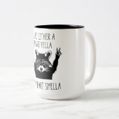 You're Either A Smart Fella or Fart Smella Tweekleurige Koffiemok (Voorkant rechts)